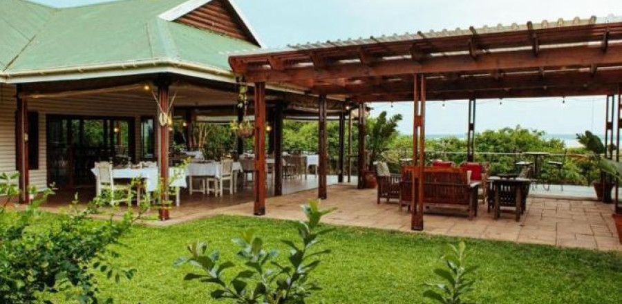 4* Hluhluwe River Lodge - Hluhluwe Package (2 Nights)