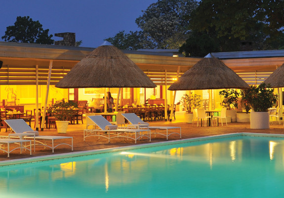 3* Cresta Sprayview - Victoria Falls Package (3 Nights)