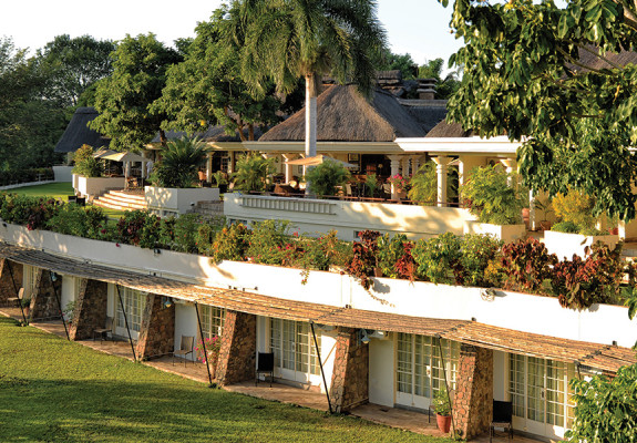 4* Superior Ilala Lodge Hotel - Victoria Falls Package (3 Nights)