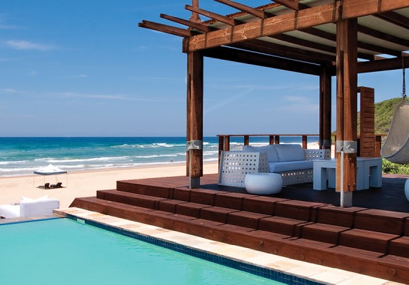 5* White Pearl Resorts - Mozambique Self Drive Package (3 nights)